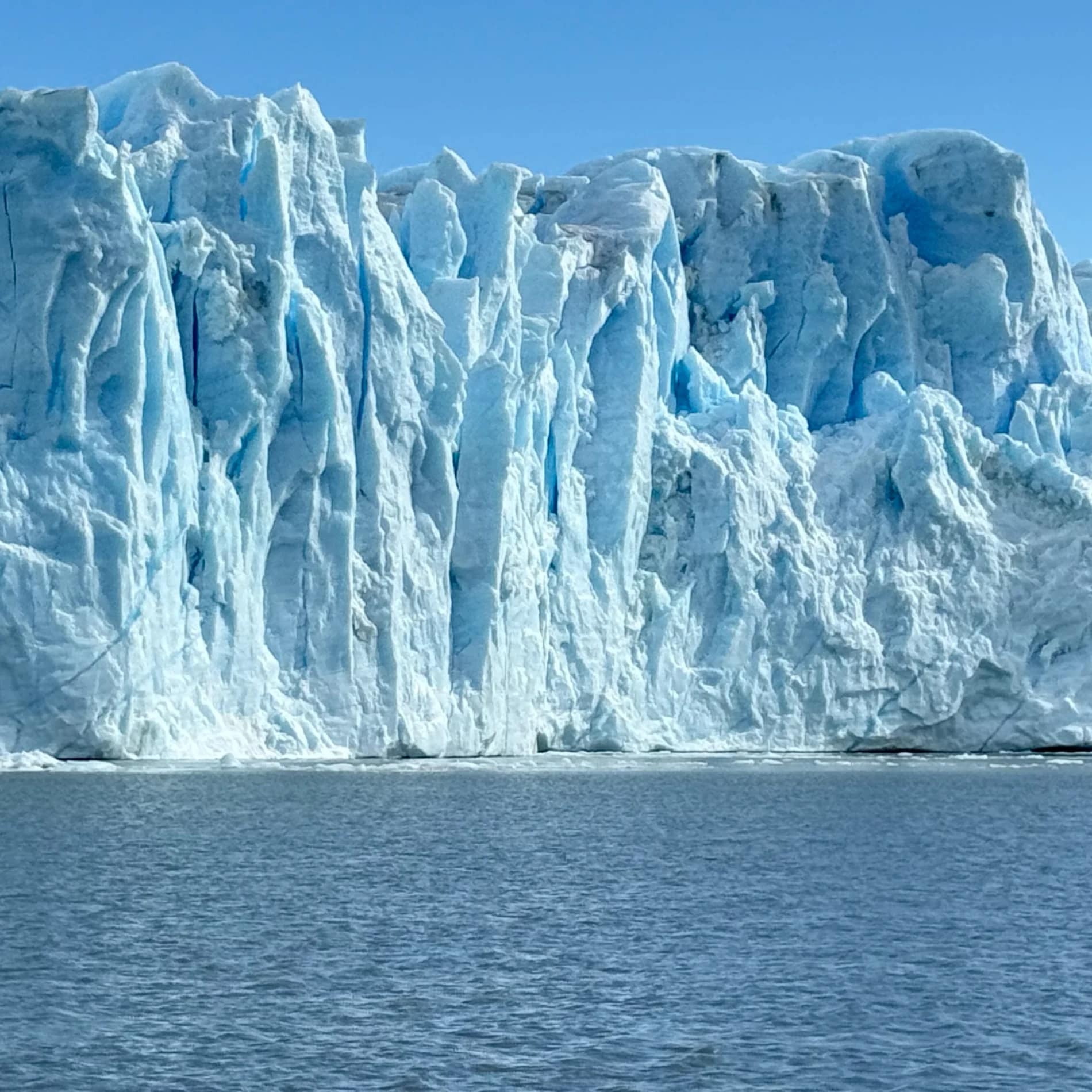 A Wall of Ice, a Patagonia Wonder